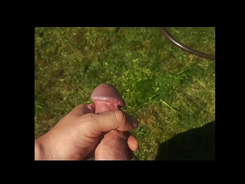 ❤️ Bidh hottie a 'faighinn a pussy pinc fucked agus cums le squirt ann an gàrradh samhraidh Porno fb  aig gd.porn-93.ru ﹏